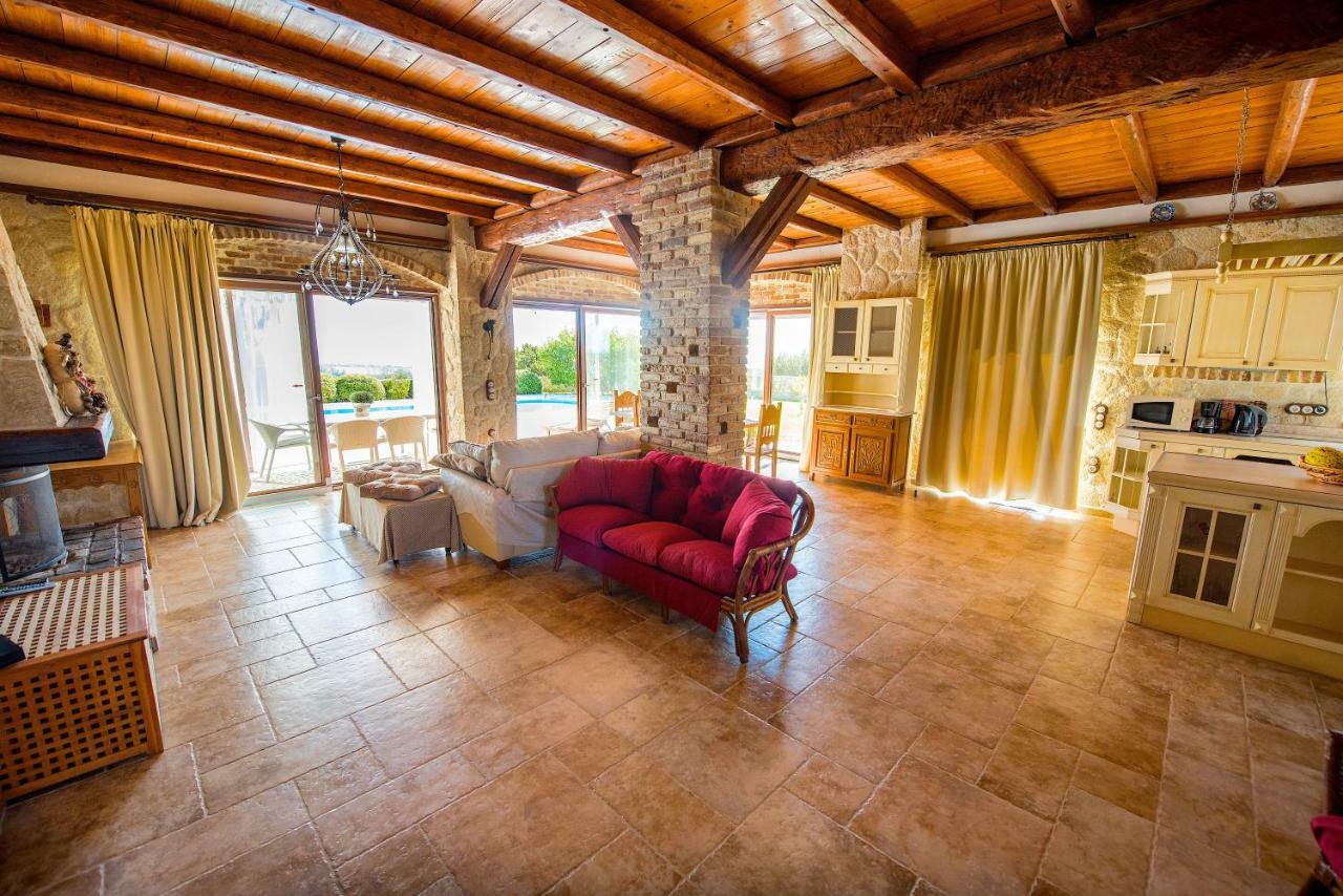 Villa Petrino Halikounas エクステリア 写真